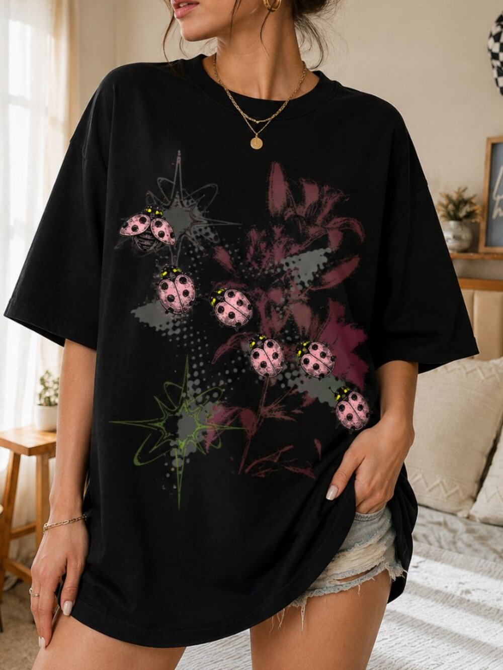 Vintage Ladybug Boxy Cropped Graphic Tee, Retro Y2K Bug Shirt
